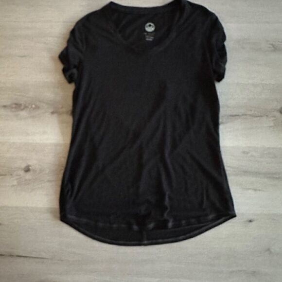 Te Verde Cutout Back Top Black M EUC - Picture 3 of 4